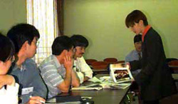 킩